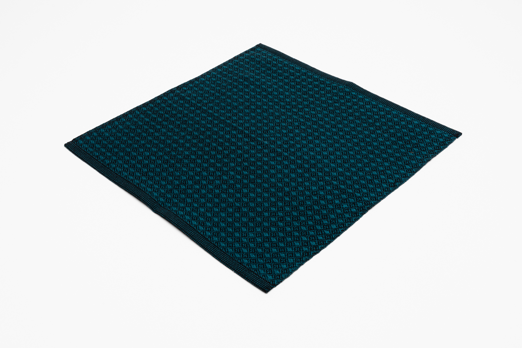 Tea-Fondada-Sdratsch-Petrol-Low-Res-03 Tea-Fondada-Sdratsch-Petrol-Low-Res-03