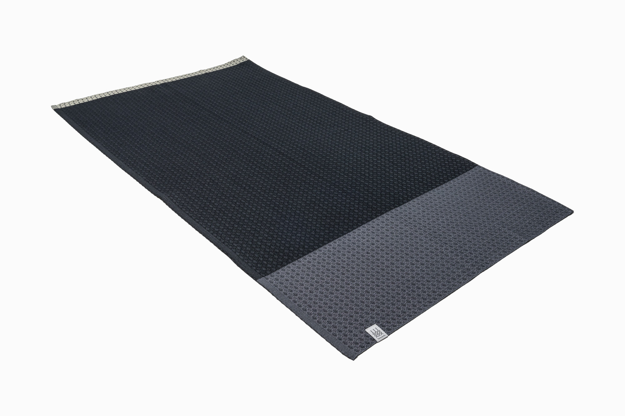 Pachific-Handtuch-Anthrazit-Low-Res-02