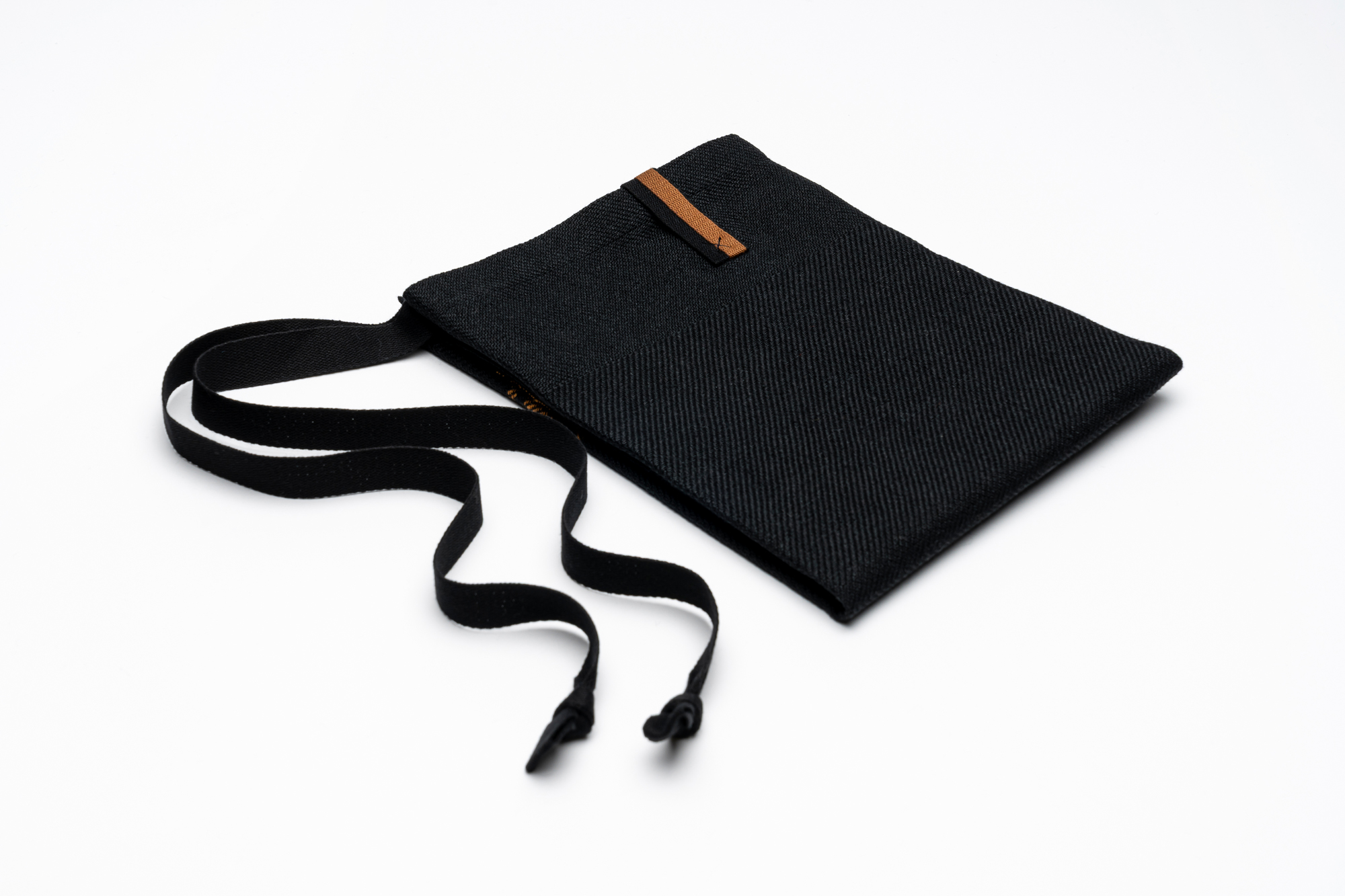 Patafloez-Darco-Kuechentuch-Schuerze-Tabac-Low-Res-01