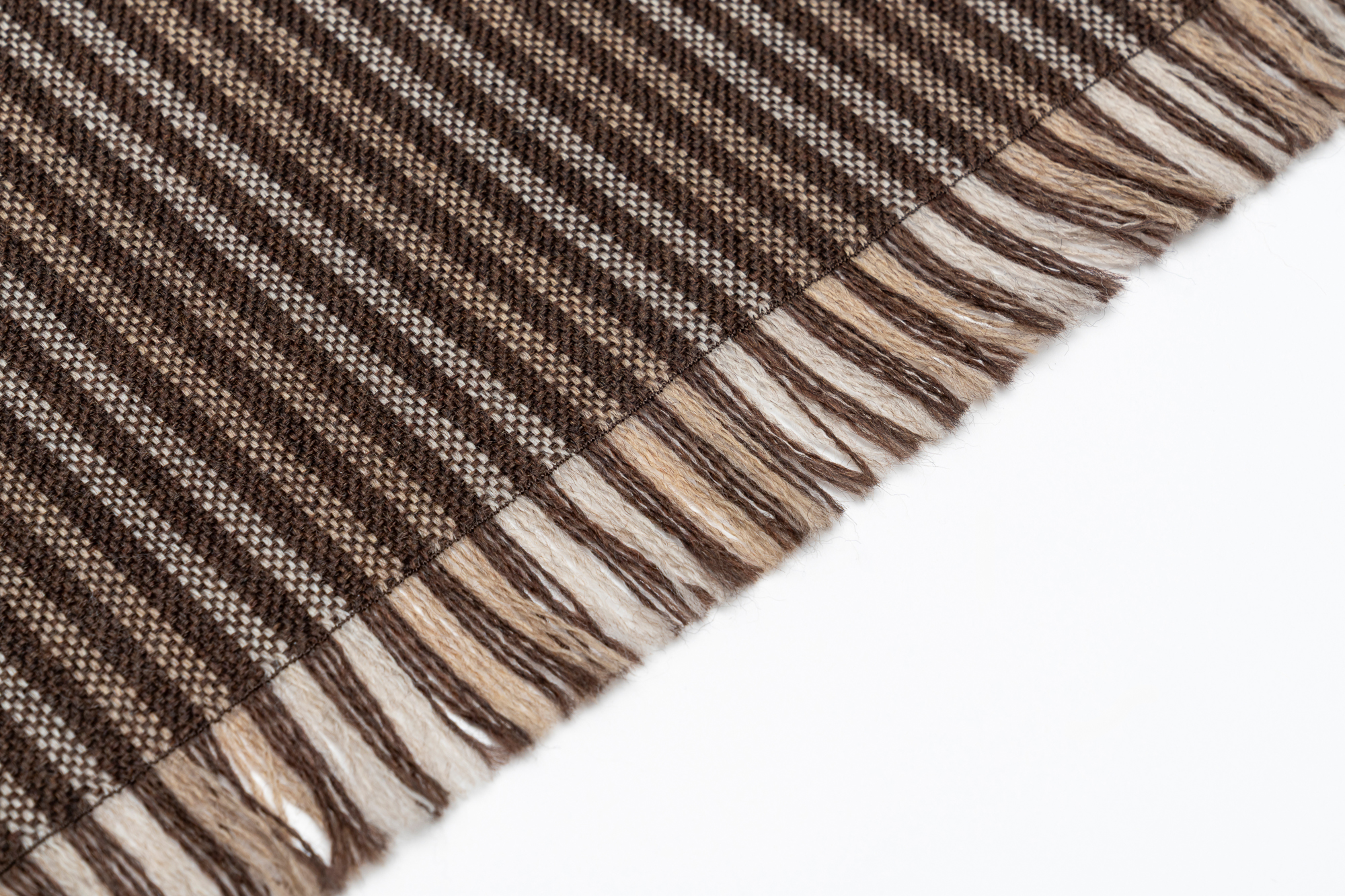 Schal-Andrea-Braun-Low-Res-04