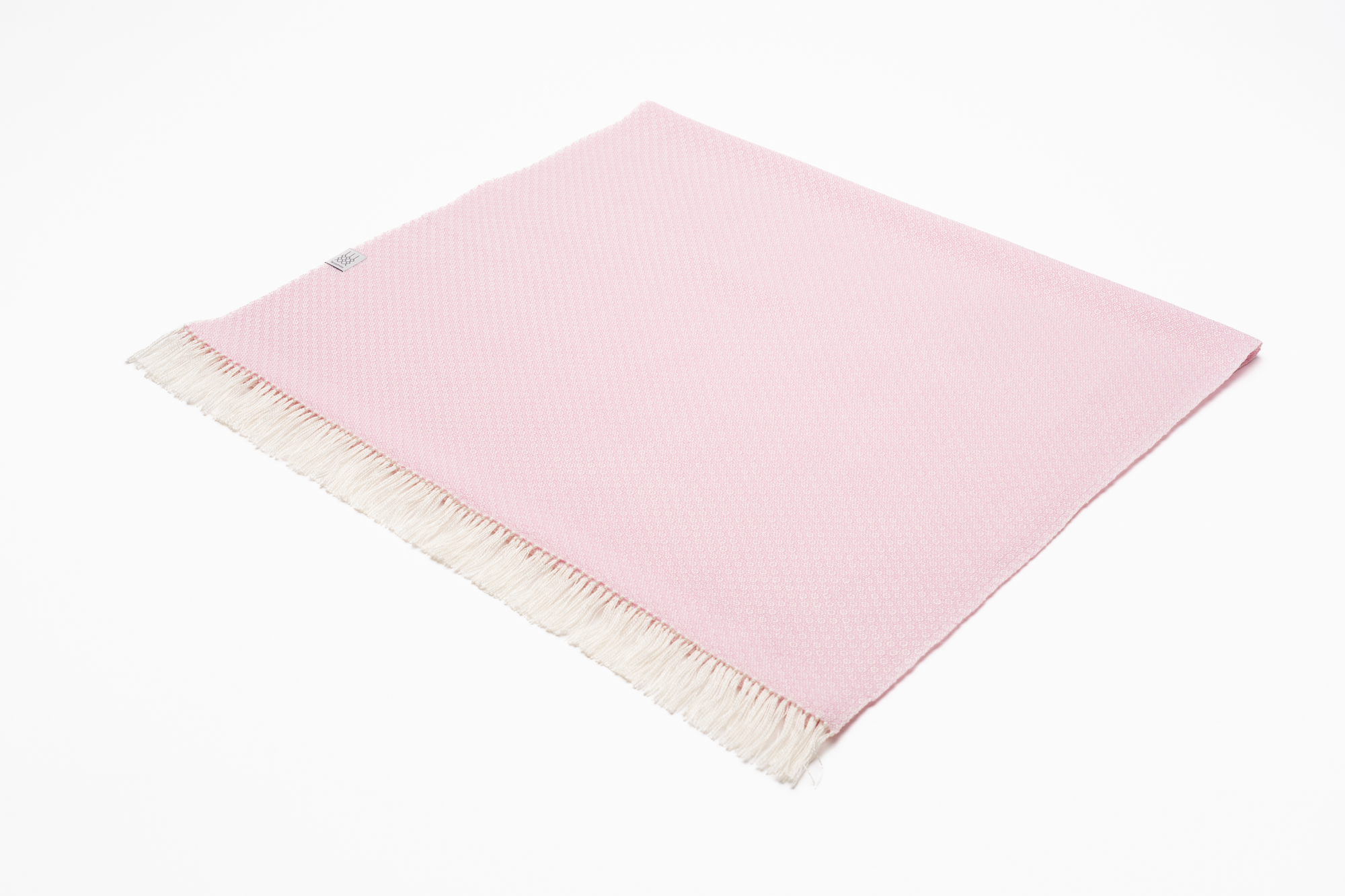 Champiunessa-Schal-Rosa-Low-Res-02 Champiunessa-Schal-Rosa-Low-Res-02