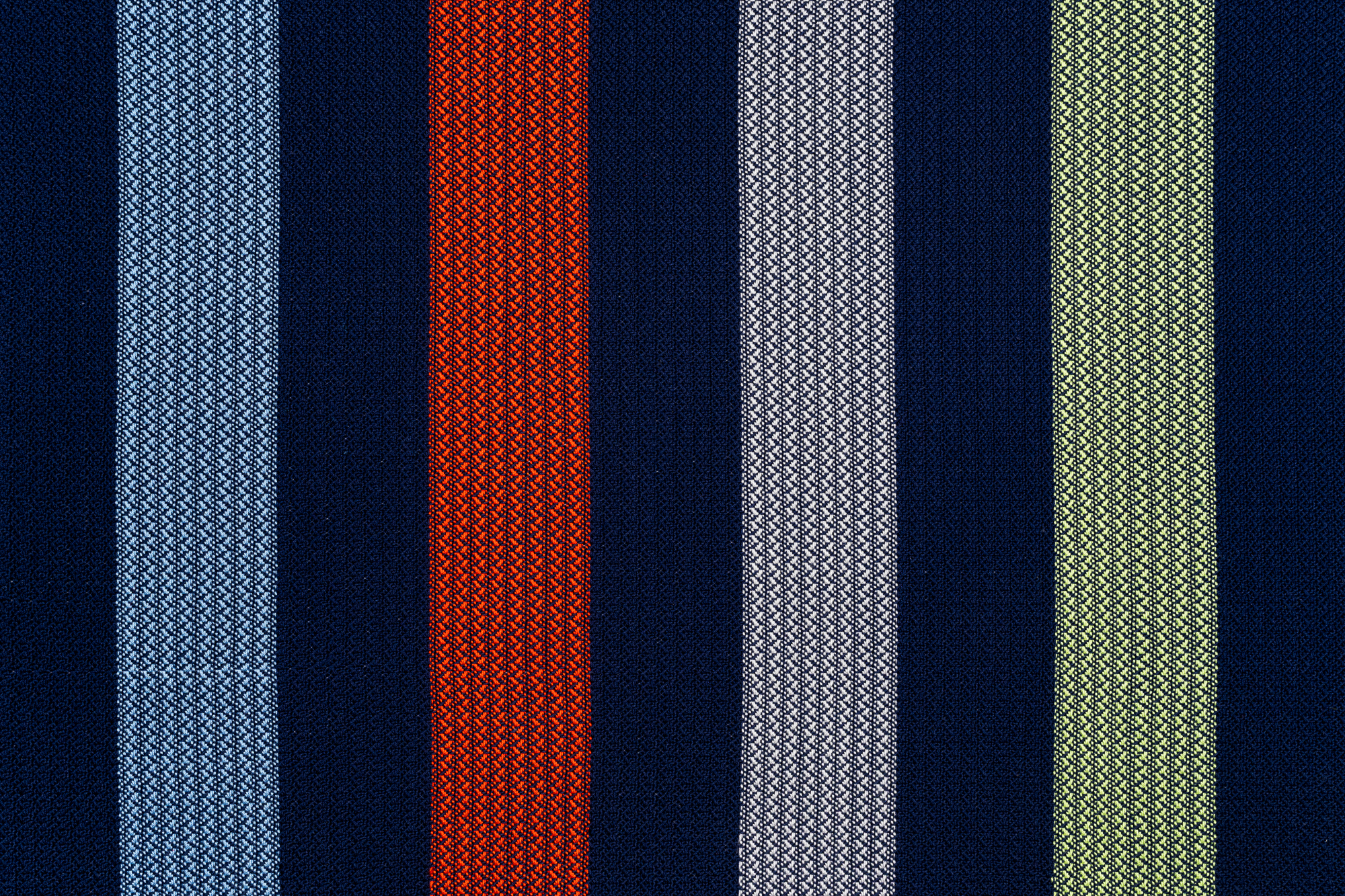 Luisa-Fibonacci-Farbmuster-Low-Res