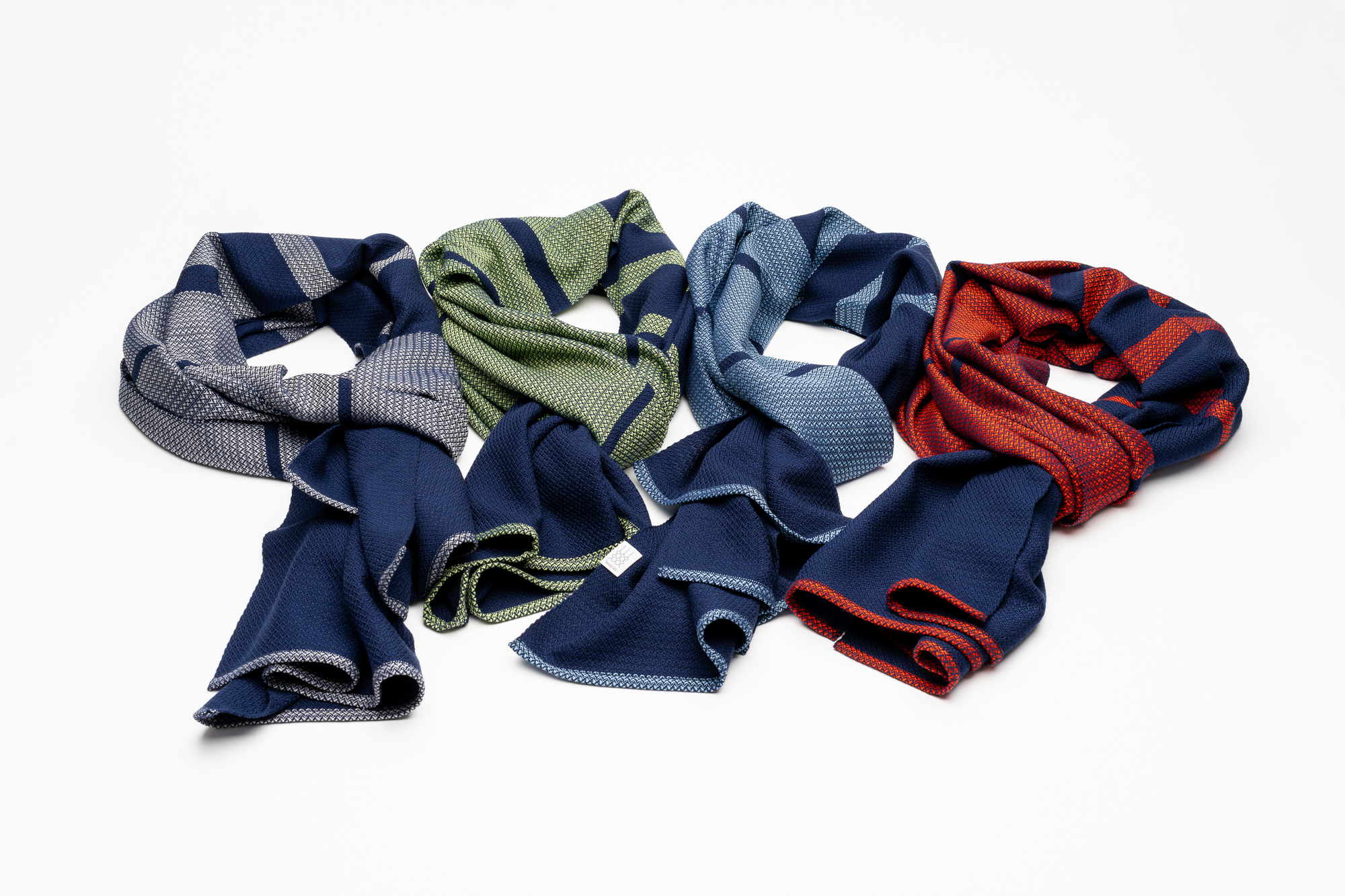 Luisa-Seidenschal-Gruppe-Low-Res