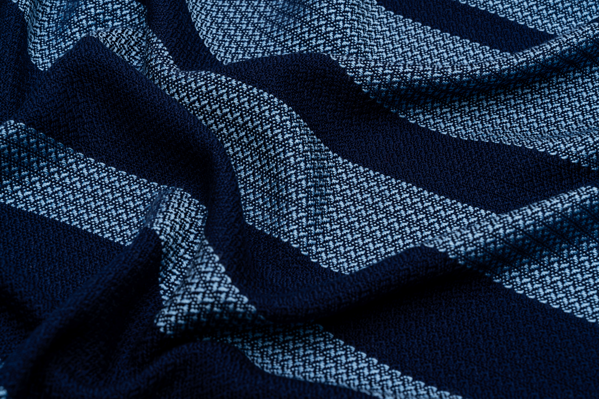 Luisa-Seidenschal-Hellblau-Low-Res-05