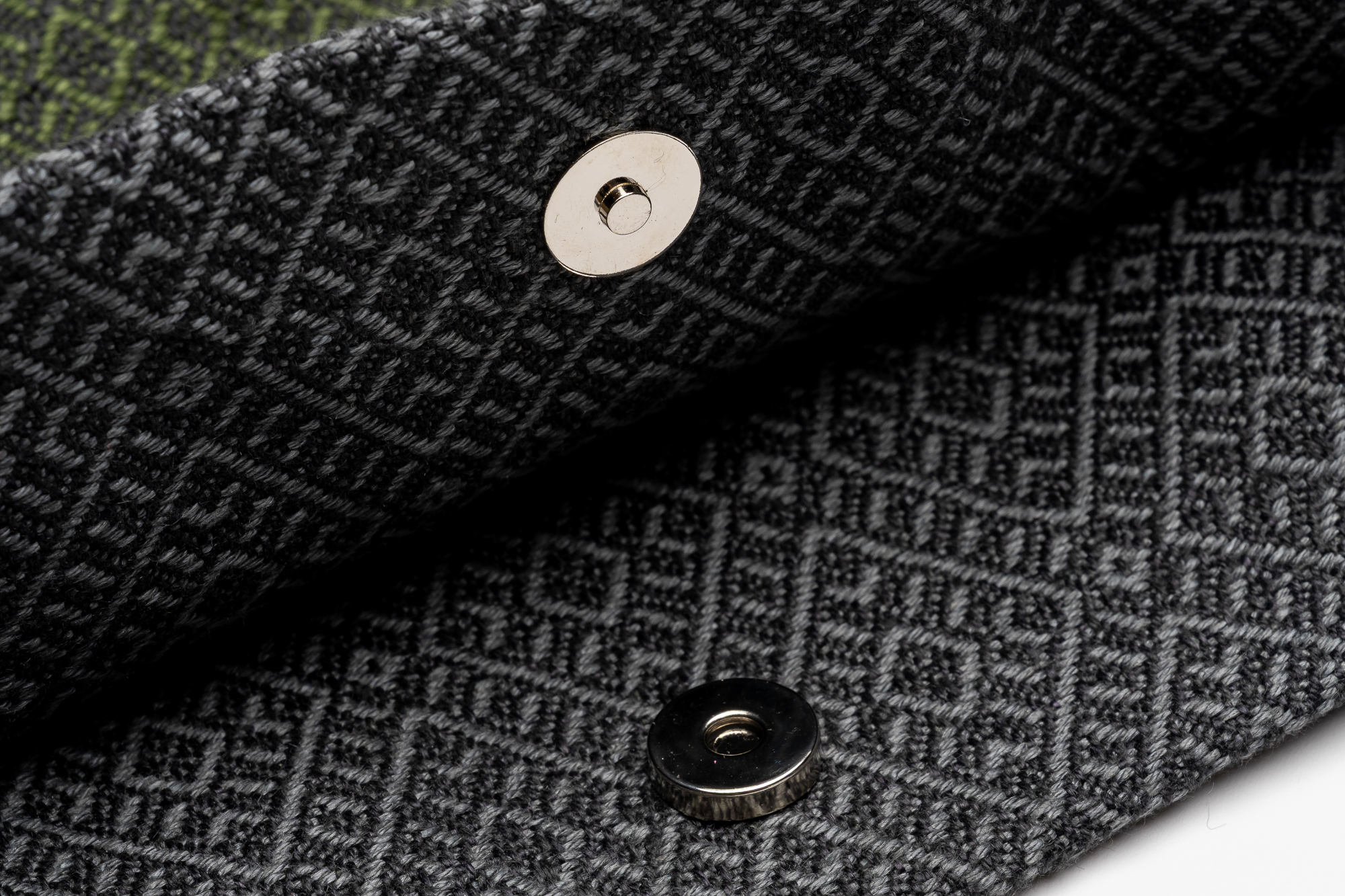 Marusa-Schwarz-Olive-Low-Res-03 Marusa-Schwarz-Olive-Low-Res-03