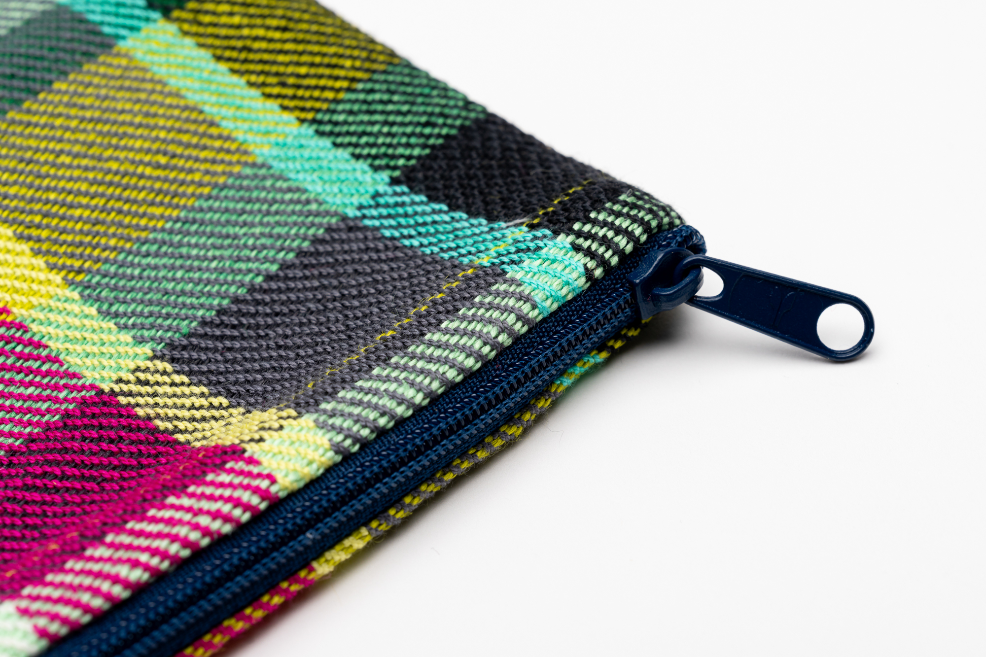 Bellezza-Kosmetiktäschlein-Grün-Low-Res-02