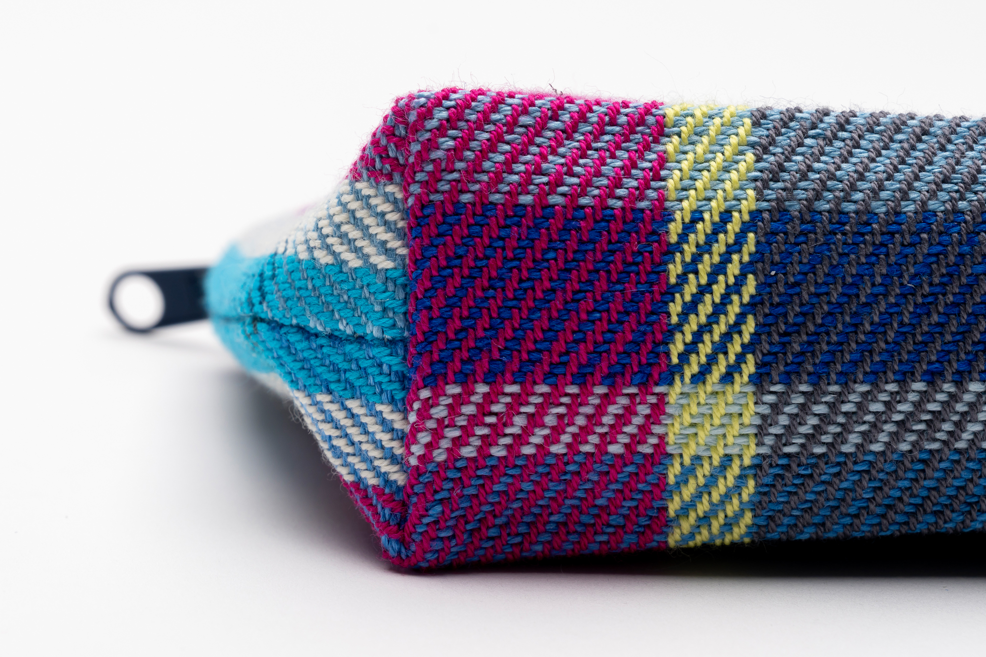 Rosa-Mini-Bellezza-Blau-Low-Res-03