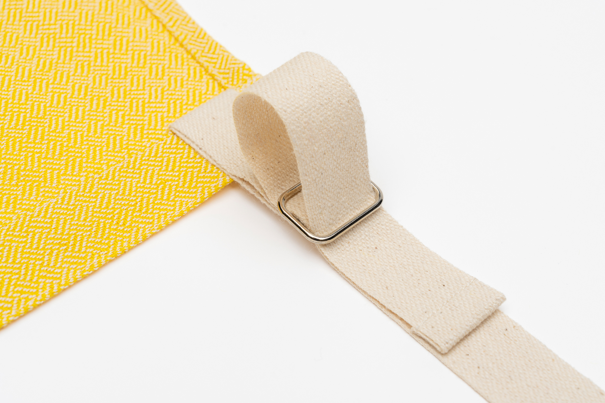 Alp-Tabladatsch-Schürze-Gelb-Low-Res-06