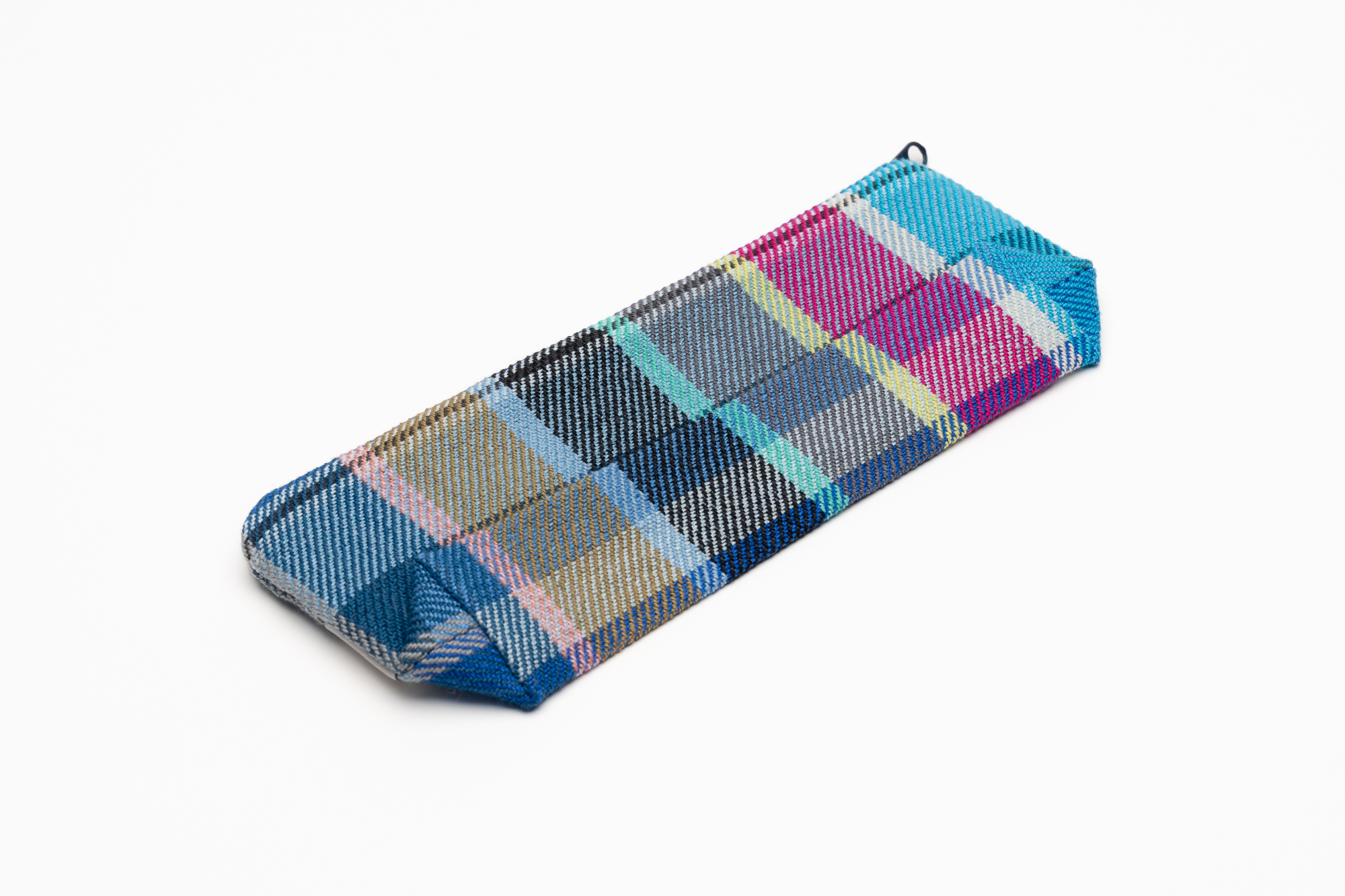 Brida-Etui-Karo-Blau-Low-Res-07