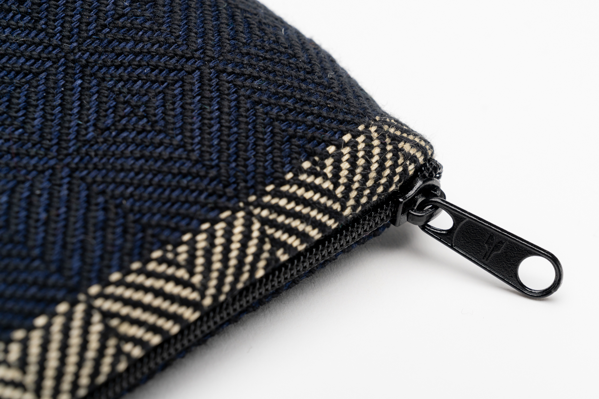 Flavia-Etui-Tessanda-Low-Res_YB_6181