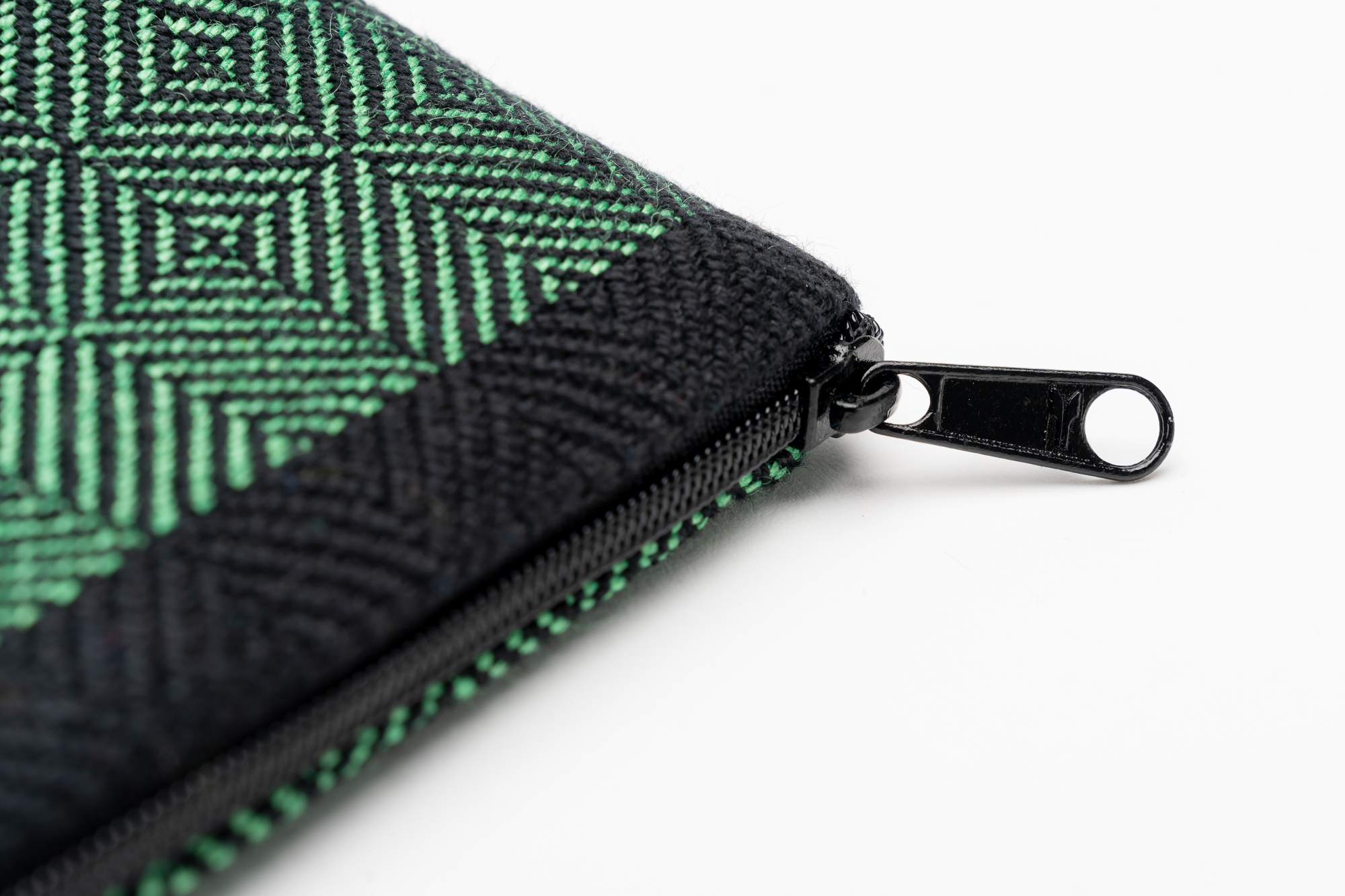 Flavia-Etui-Tessanda-Low-Res_YB_6201