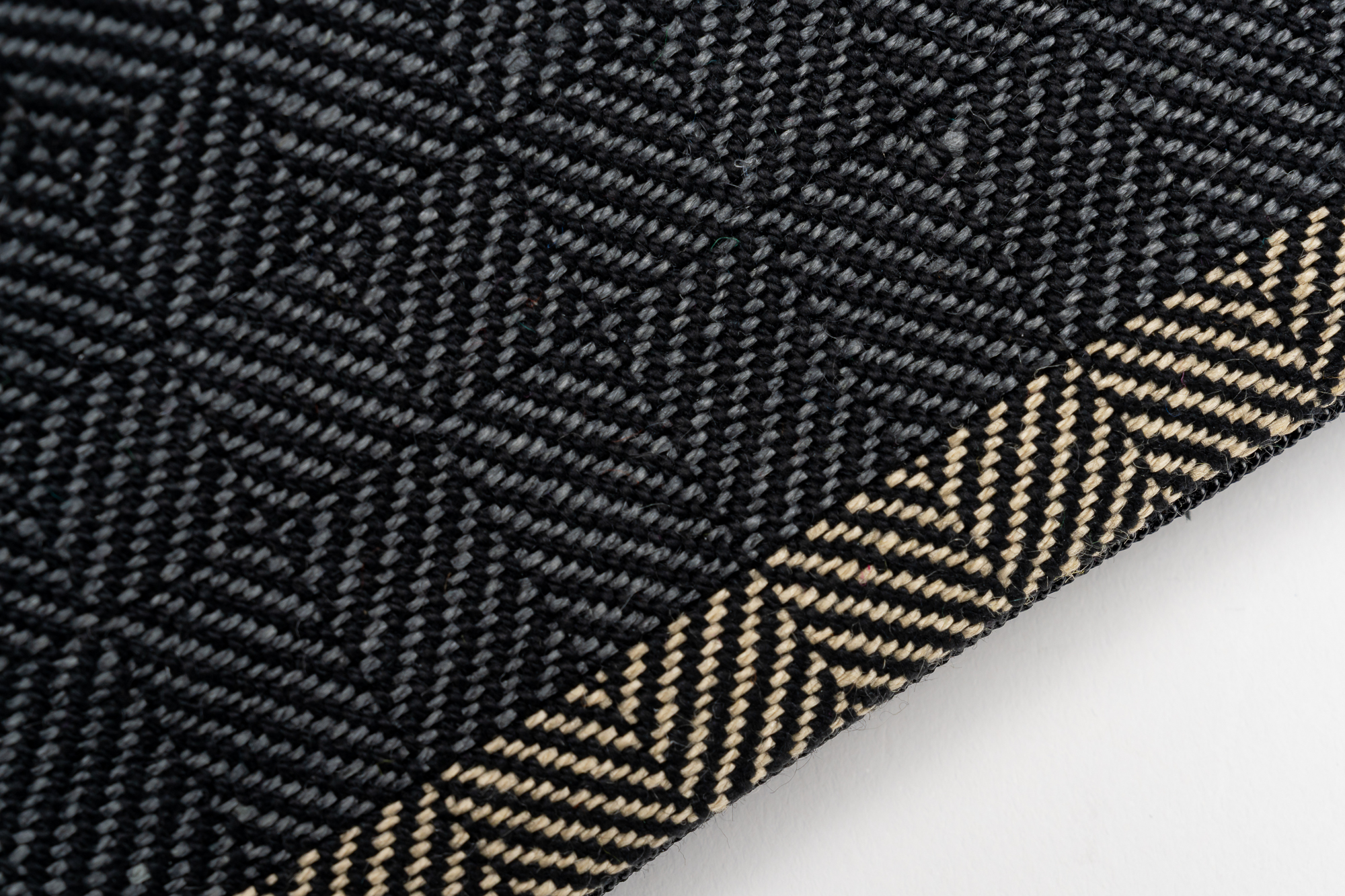 Flavia-Etui-Tessanda-Low-Res_YB_6227