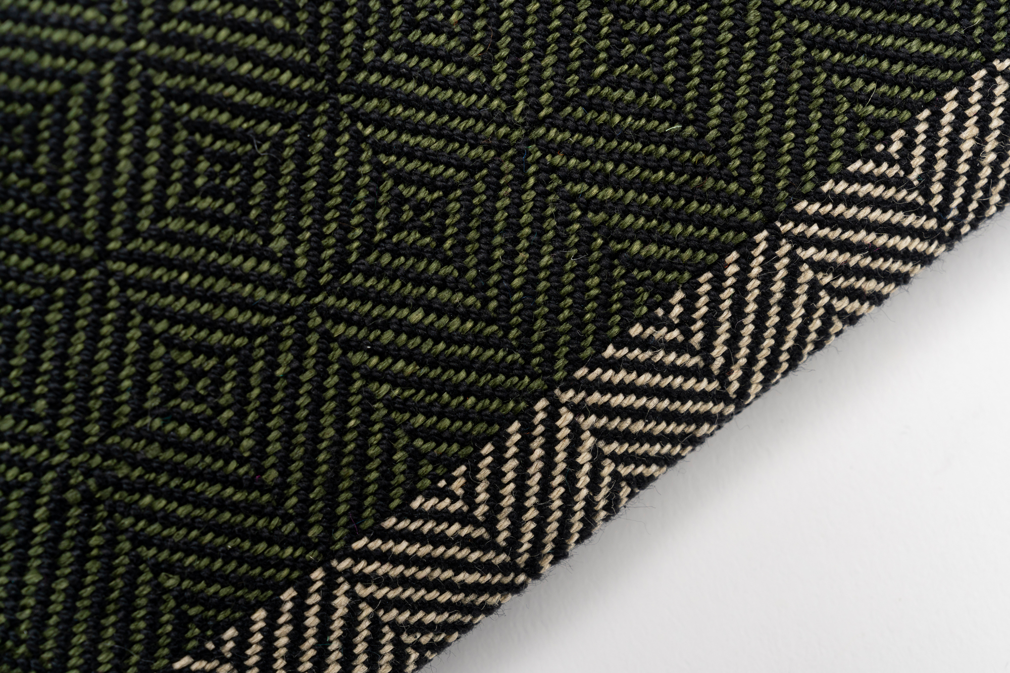 Flavia-Etui-Tessanda-Low-Res_YB_6237