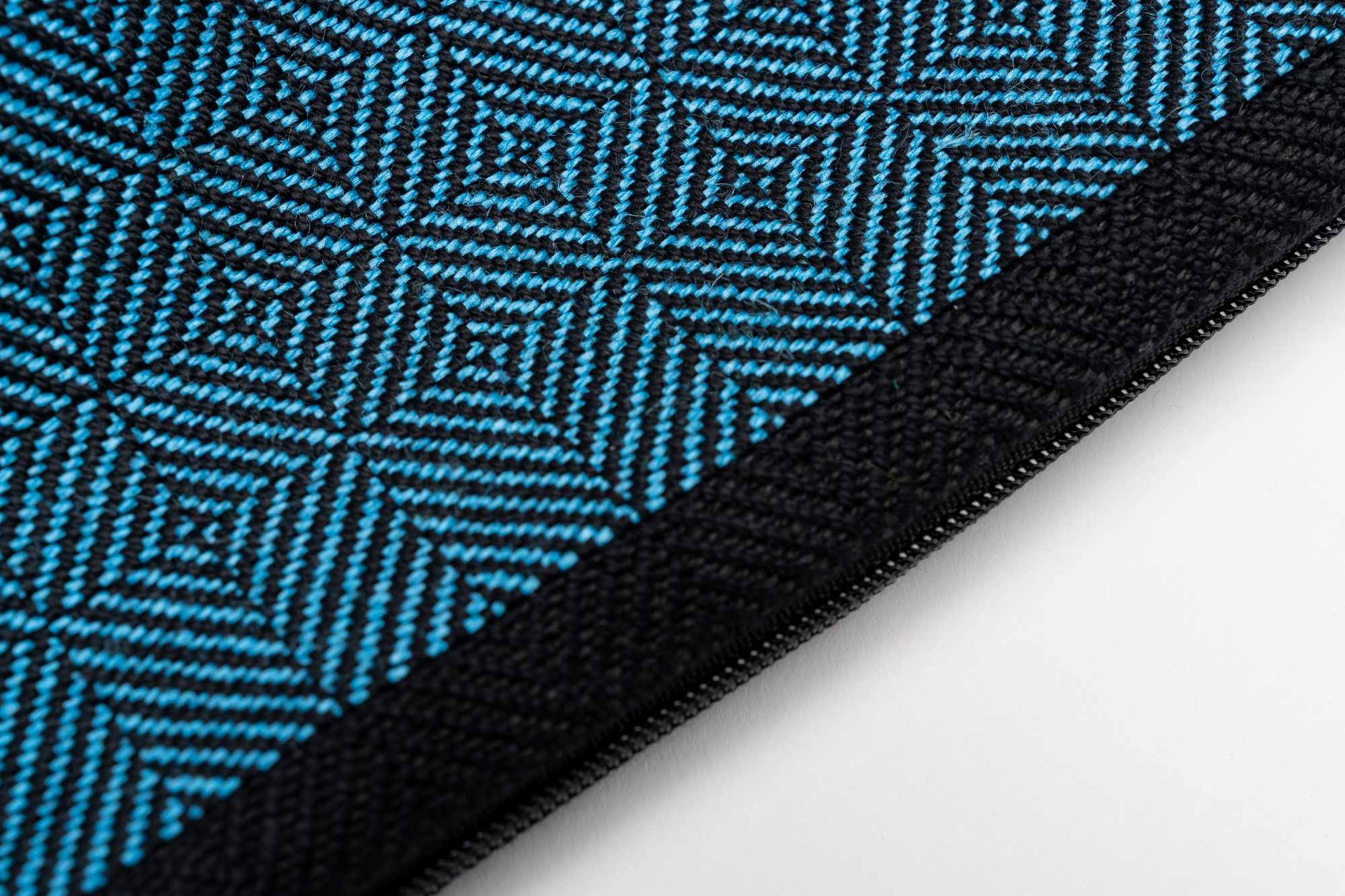 Flora-Etui-Tessanda-Low-Res_YB_6046