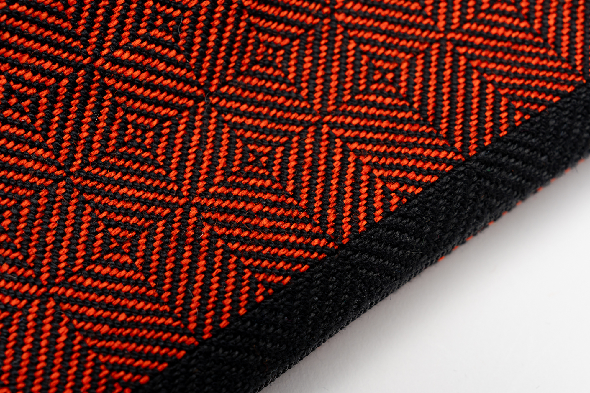 Flora-Etui-Tessanda-Low-Res_YB_6077