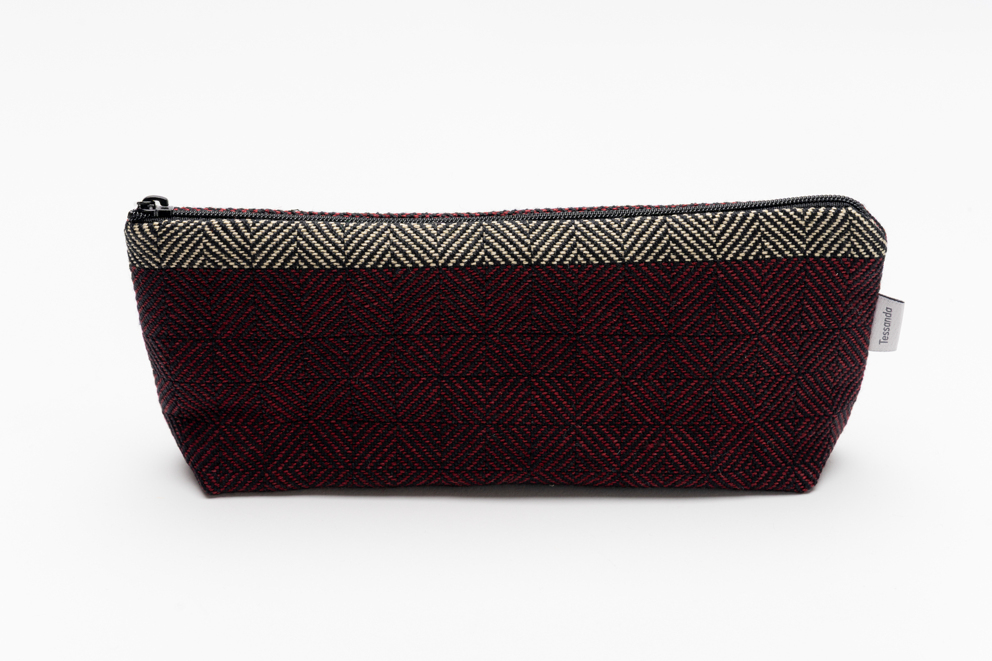 Flora-Etui-Tessanda-Low-Res_YB_6079