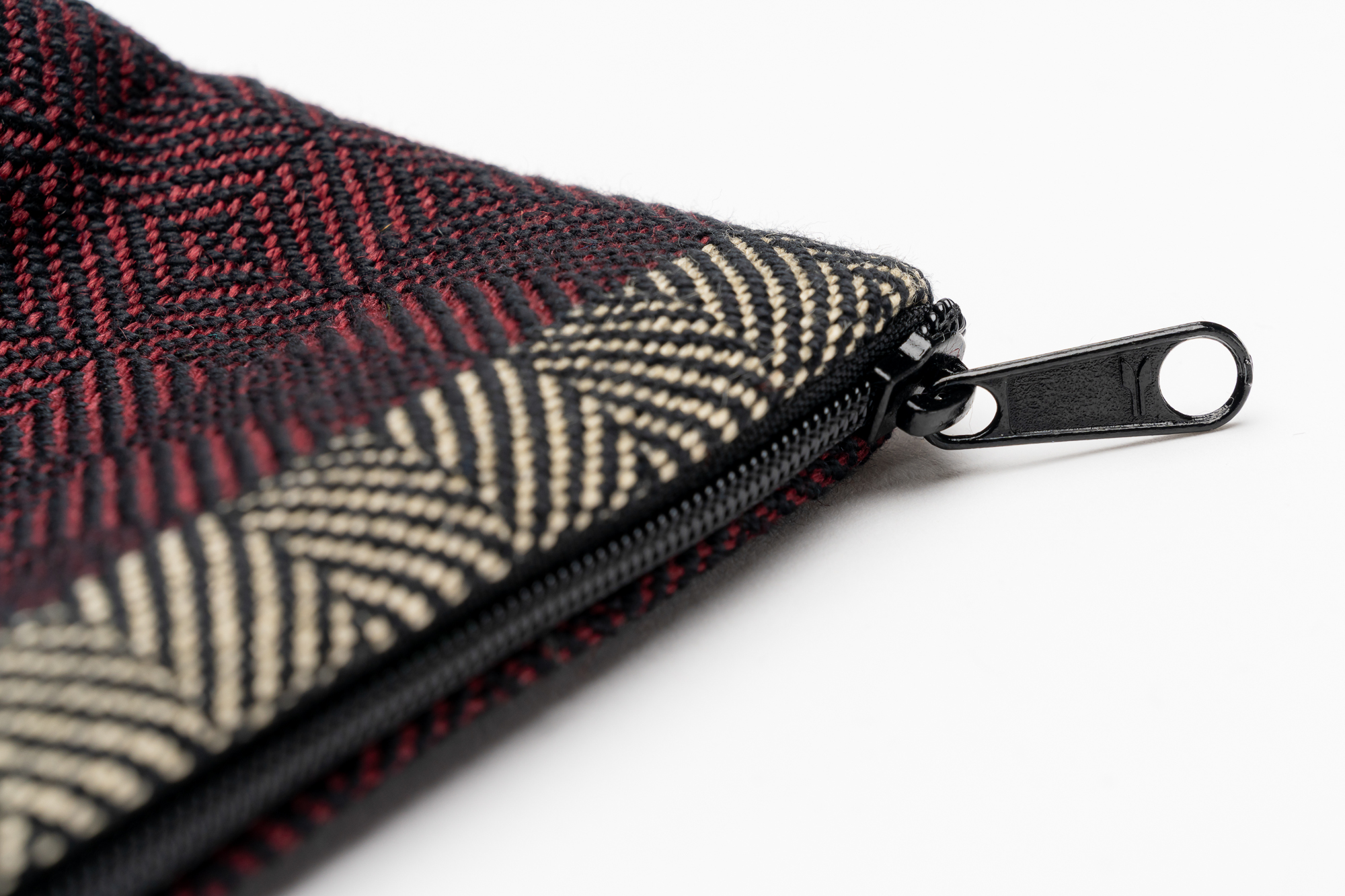 Flora-Etui-Tessanda-Low-Res_YB_6081