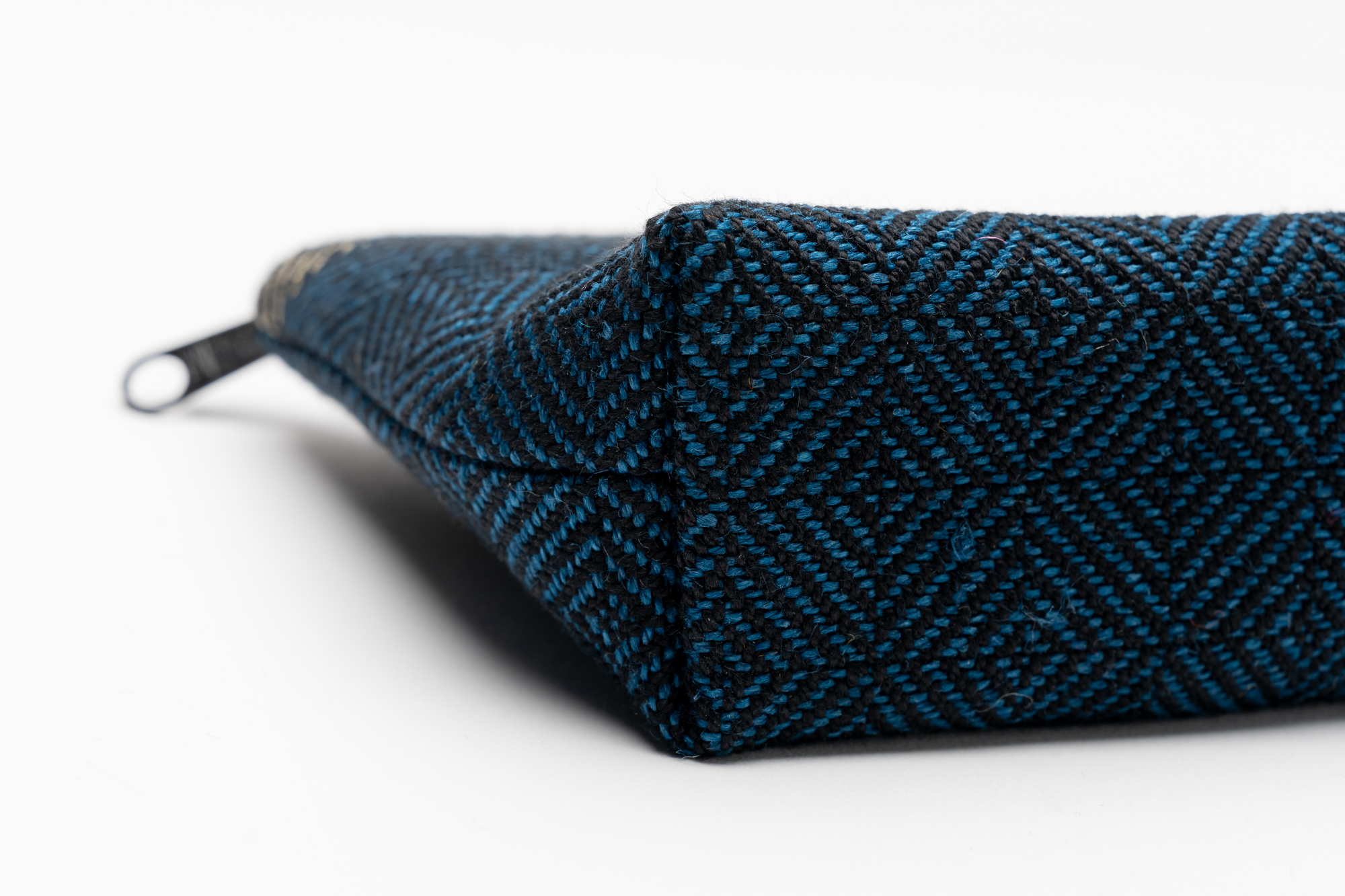 Flora-Etui-Tessanda-Low-Res_YB_6085