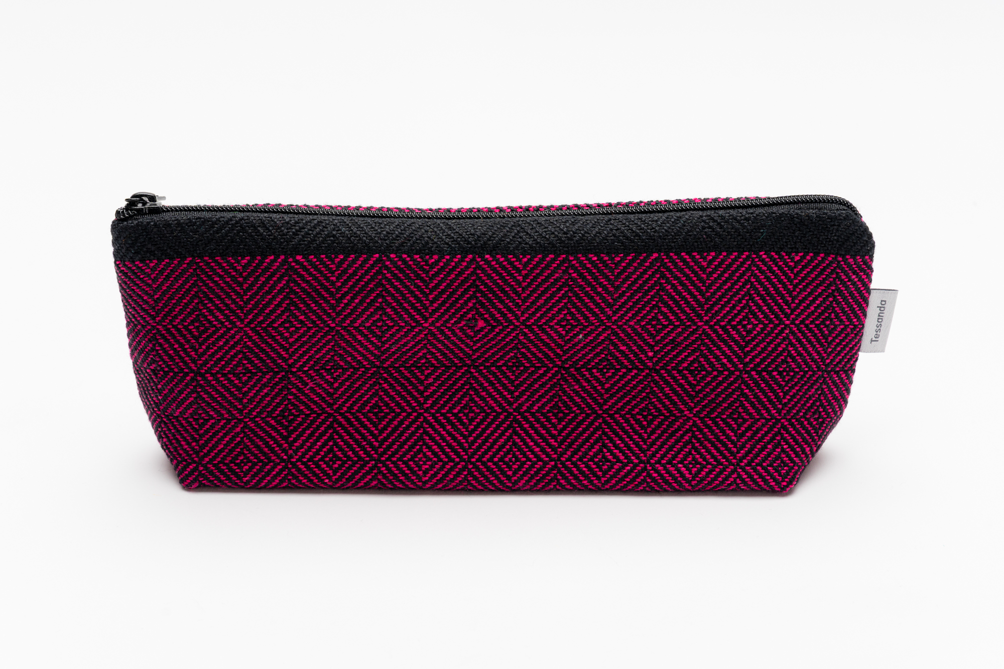 Flora-Etui-Tessanda-Low-Res_YB_6089