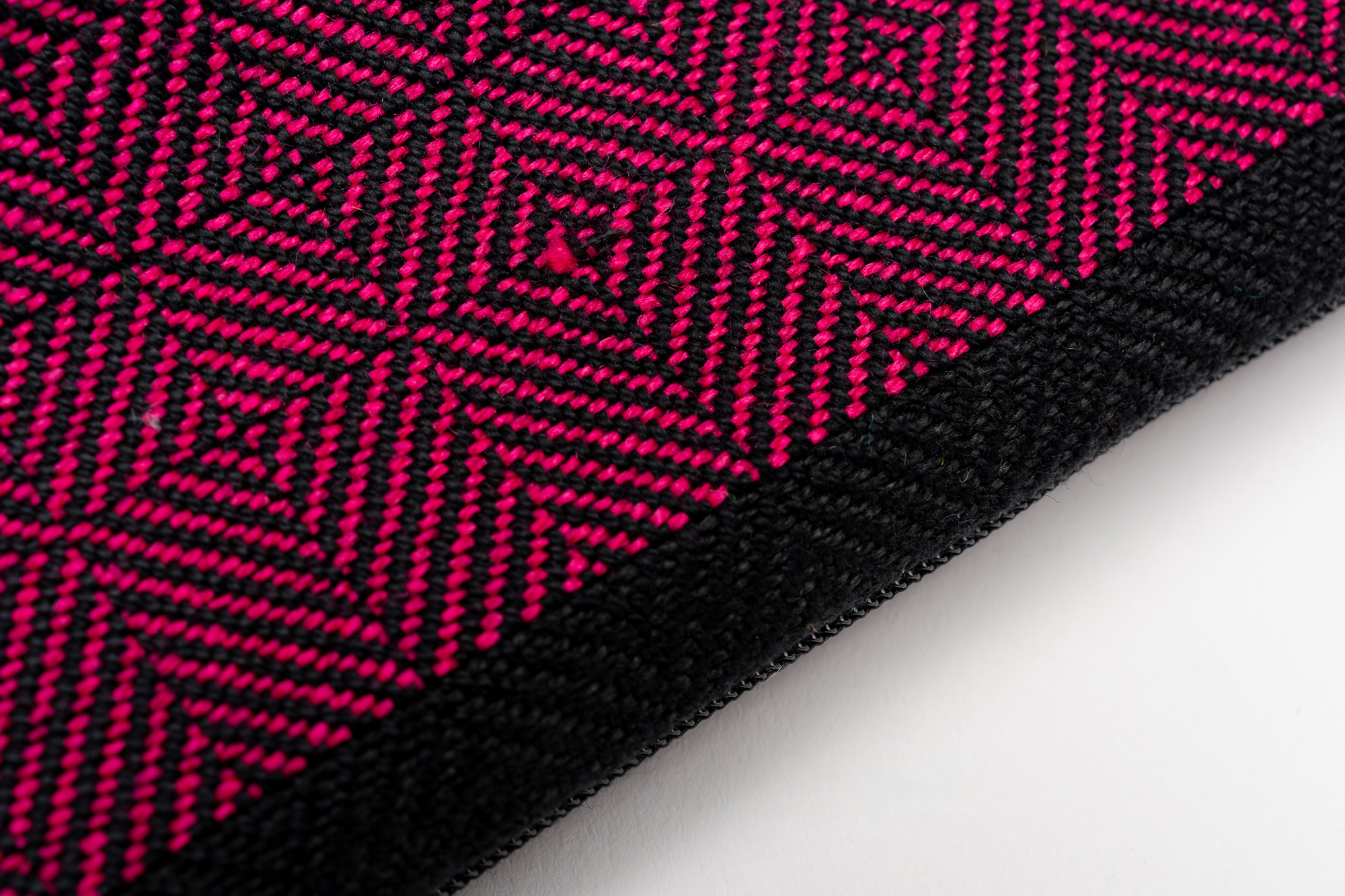 Flora-Etui-Tessanda-Low-Res_YB_6092