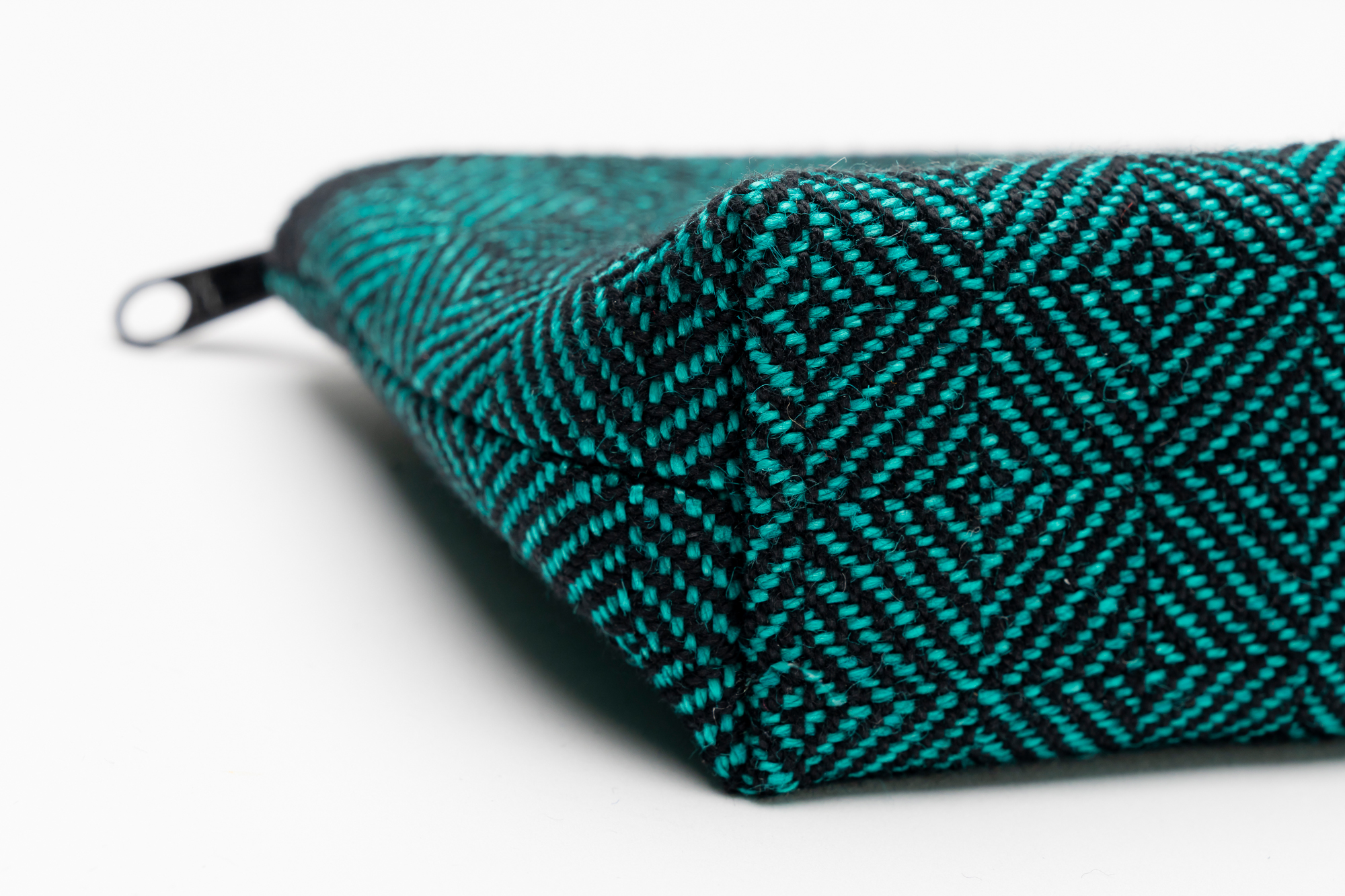 Flora-Etui-Tessanda-Low-Res_YB_6095