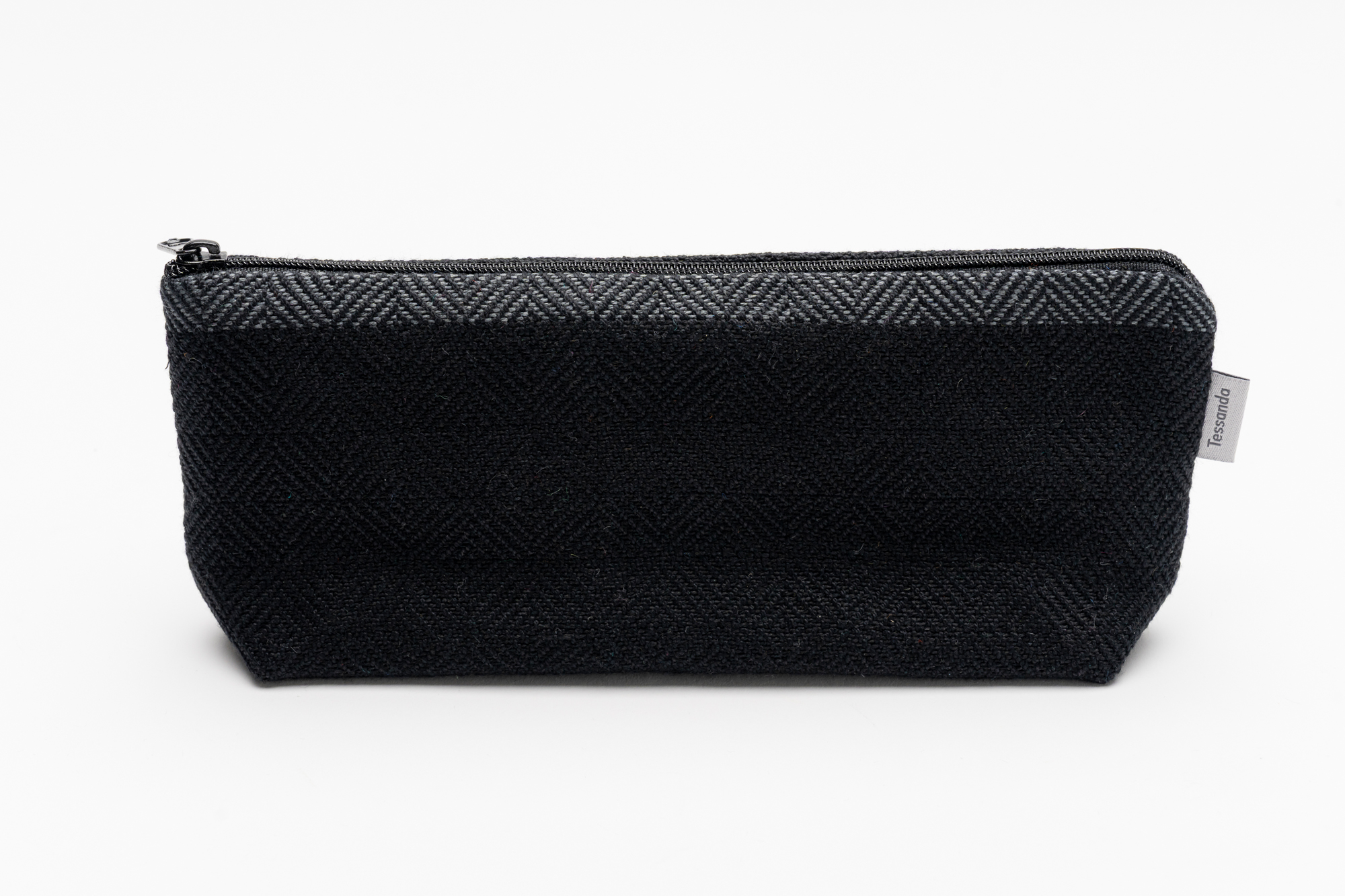 Flora-Etui-Tessanda-Low-Res_YB_6114