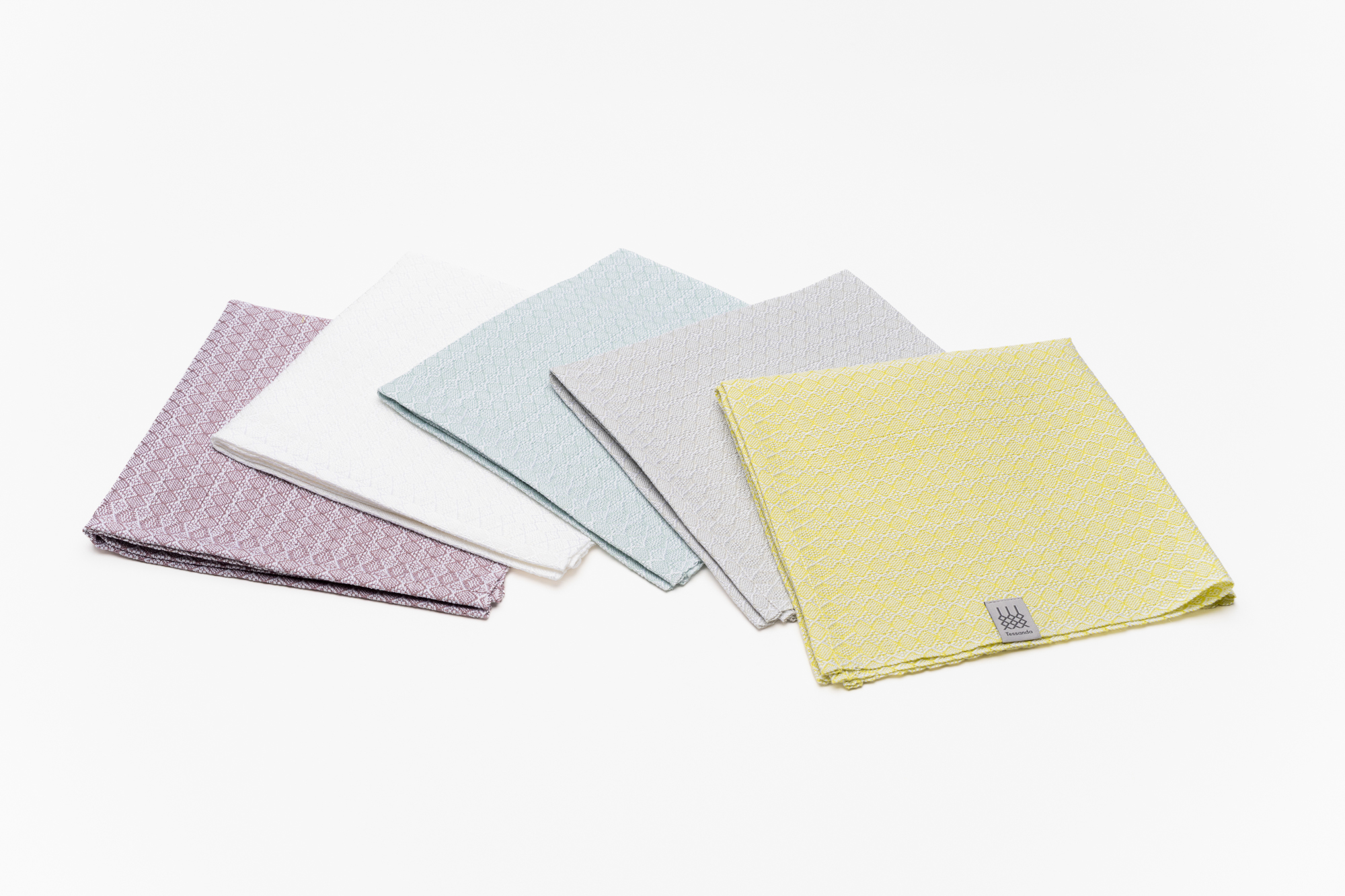 Trais-Giavueschs-Servietten-Gruppe-Low-Res